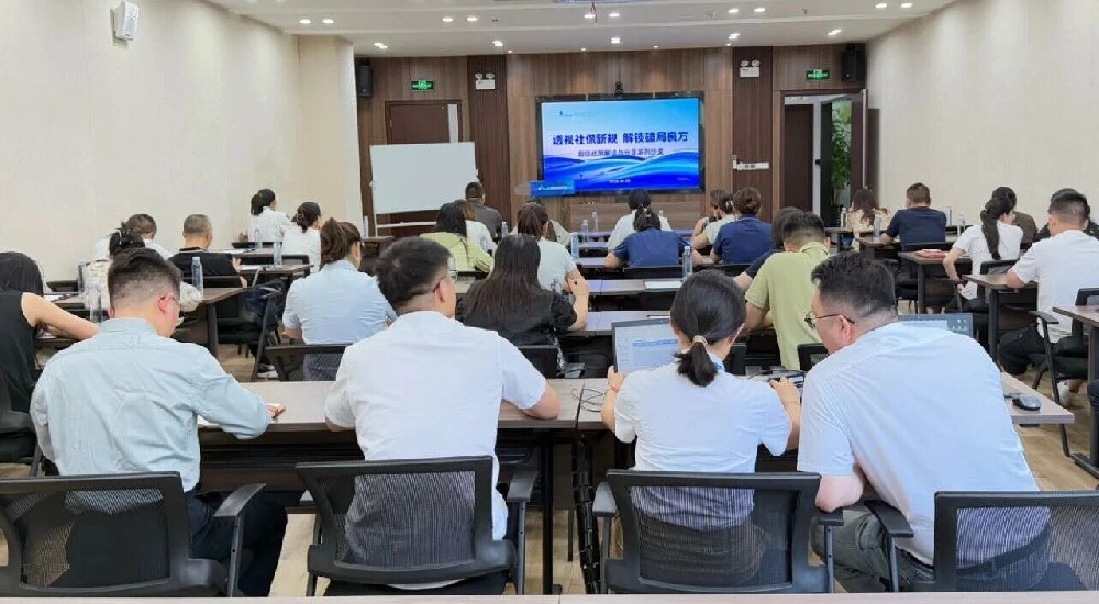 1763007100149274.jpg 7290365fa77d689331ffa75f3f944926.jpg